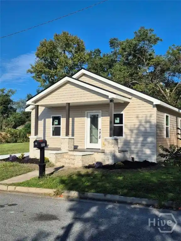 Photo 1 of Single family home for sale at 207 Cleland Ave, Savannah, GA 31415 | MLS# SA364737 | Listing updated on 2026-09-24