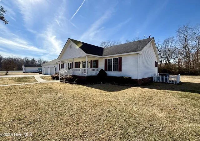 5th image of 1045 Mascot Ln, Williamston, NC 27892 | MLS# 100555166