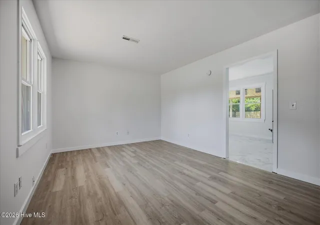 Photo 2 of Single family home for sale at 122 Candlewood Dr, Wilmington, NC 28411 | MLS# 100596291 | Listing updated on 2026-09-03