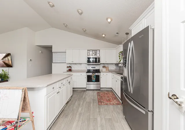 Photo 3 of Single family home for sale at 123 Buds Ln, Cedar Point, NC 28584 | MLS# 100599661 | Listing updated on 2026-09-14