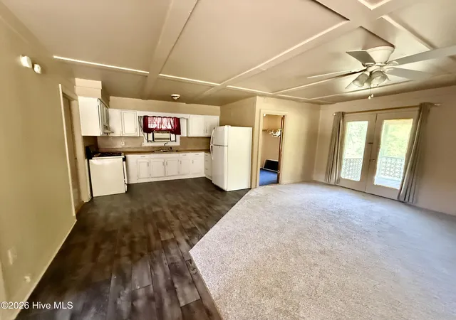 Photo 3 of Single family home for sale at 132 Bluegill Cir, Edenton, NC 27932 | MLS# 100571797 | Listing updated on 2026-09-17