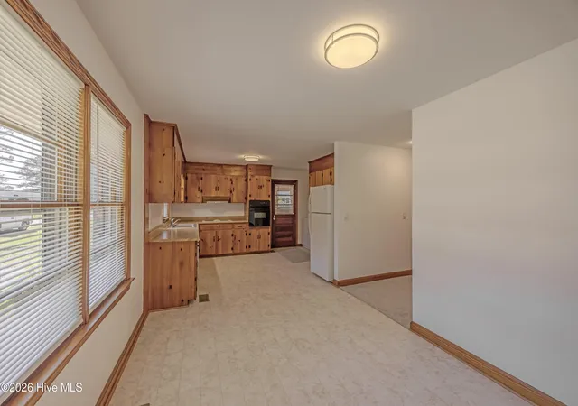 Photo 4 of Single family home for sale at 610 W Church St, Beulaville, NC 28518 | MLS# 100568714 | Listing updated on 2026-09-01