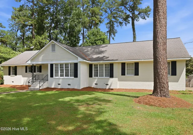 Photo 1 of Single family home for sale at 1909 York St, Kinston, NC 28504 | MLS# 100591024 | Listing updated on 2026-08-18