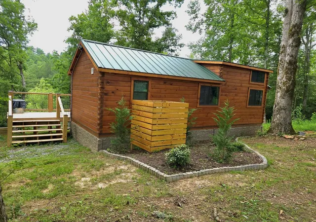 Photo 1 of Single family home for sale at 721 Holly Point Dr, Murphy, NC 28906 | MLS# 98500140 | Listing updated on 2026-09-01