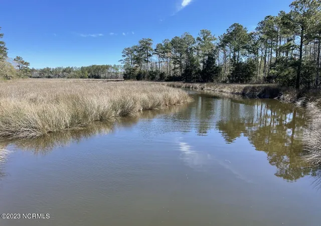 Photo 4 of Land for sale at 330, 211 Garbacon Dr, Beaufort, NC 28516 | MLS# 100374410 | Listing updated on 2026-03-24