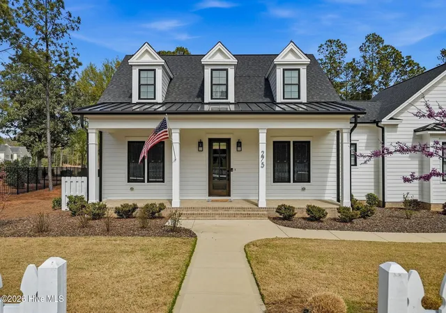 Photo 1 of Single family home for sale at 275 Hollycrest Dr, Pinehurst, NC 28374 | MLS# 100564010 | Listing updated on 2026-08-18
