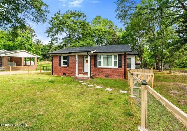 Homes for sale in Rockingham, NC | 128 Parker St, Rockingham, NC 28379 | MLS# 100574145