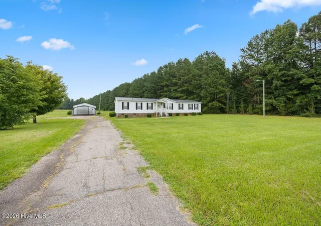 Photo 2 of Manufactured home for sale at 1705 Schloss Rd #1705, Louisburg, NC 27549 | MLS# 100592805 | Listing updated on 2026-09-01