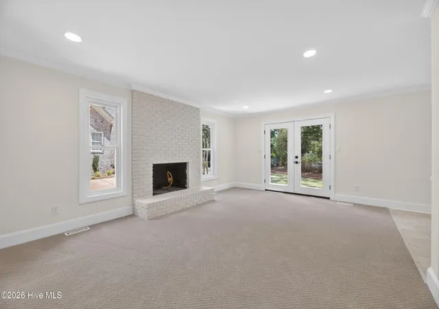 Photo 3 of Single family home for sale at 208 Dupont Cir, Greenville, NC 27858 | MLS# 100581735 | Listing updated on 2026-10-04