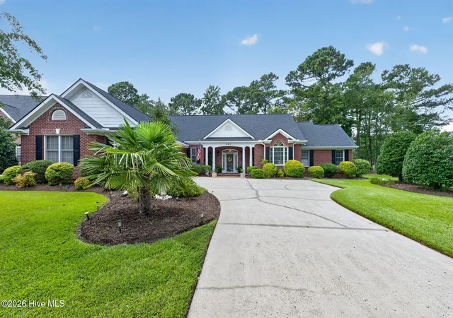 Single family home for sale at 107 Waterford Pl Sw, Ocean Isle Beach, NC 28469 | MLS# 100599780