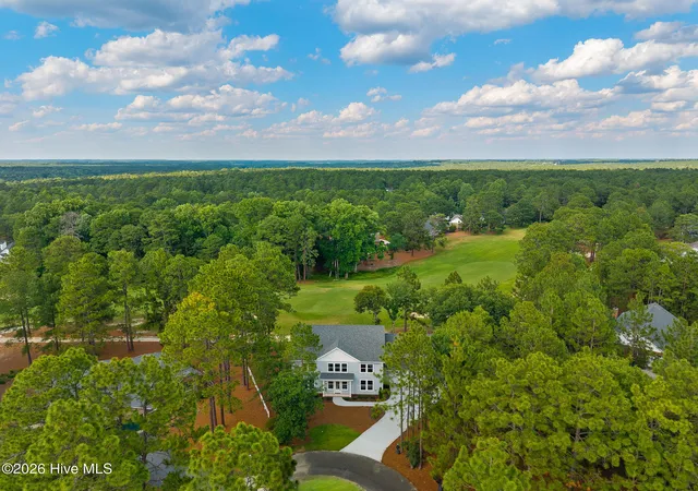 Photo 1 of Single family home for sale at 2 Innisbrook Pl, Pinehurst, NC 28374 | MLS# 100581850 | Listing updated on 2026-08-18