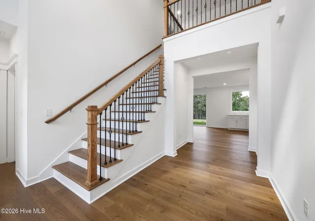 Photo 3 of Single family home for sale at 2 Innisbrook Pl, Pinehurst, NC 28374 | MLS# 100581850 | Listing updated on 2026-08-18