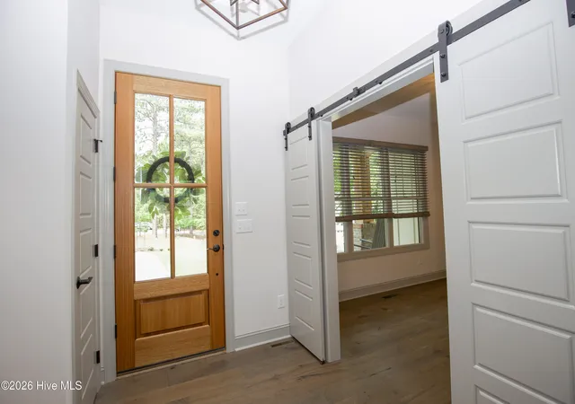 Photo 5 of Single family home for sale at 102 Greystones Ct, Pinehurst, NC 28374 | MLS# 100582589 | Listing updated on 2026-08-18