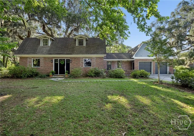 Photo 3 of Single family home for sale at 5027 Taylor Rd, Savannah, GA 31404 | MLS# SA357868 | Listing updated on 2026-08-19