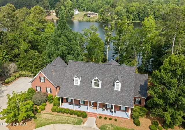 Homes for sale in North Augusta, SC | 1937 Hickory Hill Dr, North Augusta, SC 29860 | MLS# 100577126
