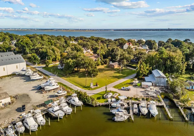 Photo 2 of Land for sale at 201 Pensacola Ave, Morehead City, NC 28557 | MLS# 100537640 | Listing updated on 2026-03-02