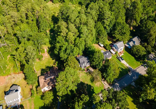 Photo 52 of Single family home for sale at 8 Foxhil Dr, North Augusta, SC 29860 | MLS# 100579014 | Listing updated on 2026-08-18