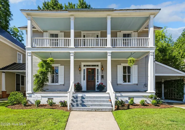 1st image of 205 W Church St, Edenton, NC 27932 | MLS# 100585153