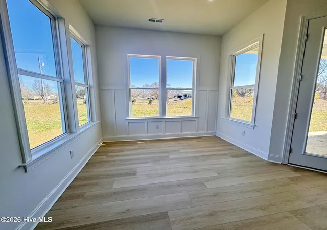 Photo 4 of Single family home for sale at 1773 Dixon Grv Ln, Grimesland, NC 27837 | MLS# 100577827 | Listing updated on 2026-09-10