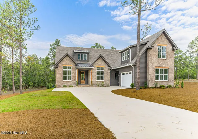 Homes for sale in Seven Lakes, NC | 150 Sugar Sand Ln, Seven Lakes, NC 27376 | MLS# 100586230