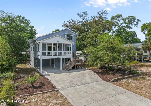 Homes for sale in Oak Island, NC | 105 Sw 11Th St, Oak Island, NC 28465 | MLS# 100570706