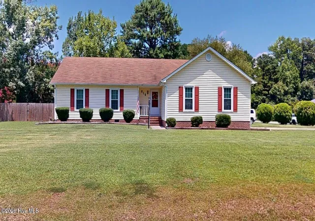 Homes for sale in Goldsboro, NC | 215 Wyatt Dr, Goldsboro, NC 27534 | MLS# 100587995