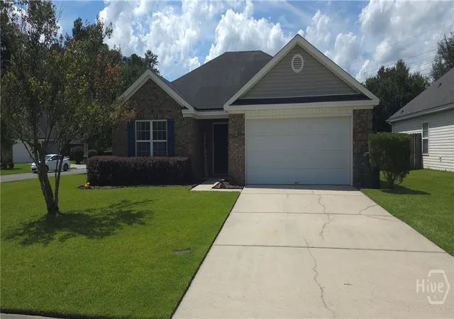 Photo 1 of Single family home for sale at 32 Montero Dr, Savannah, GA 31405 | MLS# SA362470 | Listing updated on 2026-09-04
