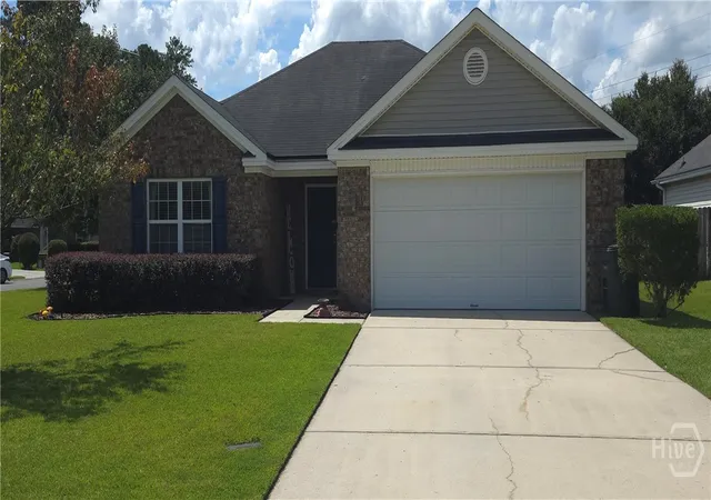 Photo 2 of Single family home for sale at 32 Montero Dr, Savannah, GA 31405 | MLS# SA362470 | Listing updated on 2026-09-04