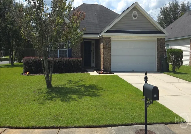 Photo 3 of Single family home for sale at 32 Montero Dr, Savannah, GA 31405 | MLS# SA362470 | Listing updated on 2026-09-04