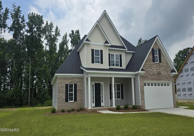 Homes for sale in Farmville, NC | 3259 School View Dr, Farmville, NC 27828 | MLS# 100515718