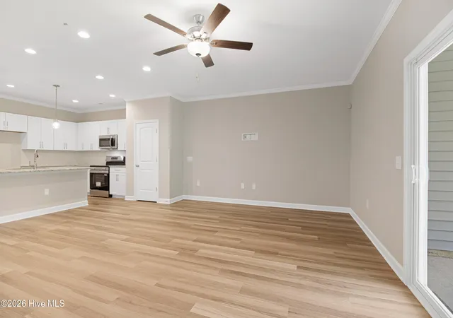 Photo 3 of Townhouse for sale at 228 Cline Way #Unit 131, 1809 Live Oak, Beaufort, NC 28516 | MLS# 100582310 | Listing updated on 2026-09-09