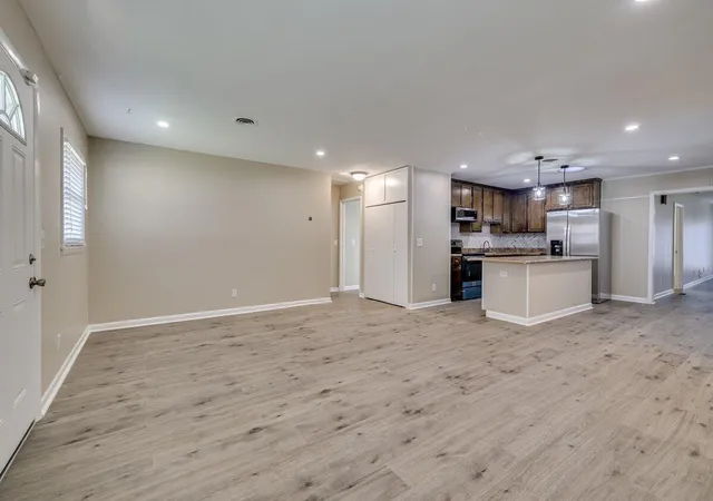 Photo 4 of Single family home for sale at 2085 Hillsinger Rd, Augusta, GA 30904 | MLS# 100596230 | Listing updated on 2026-08-18