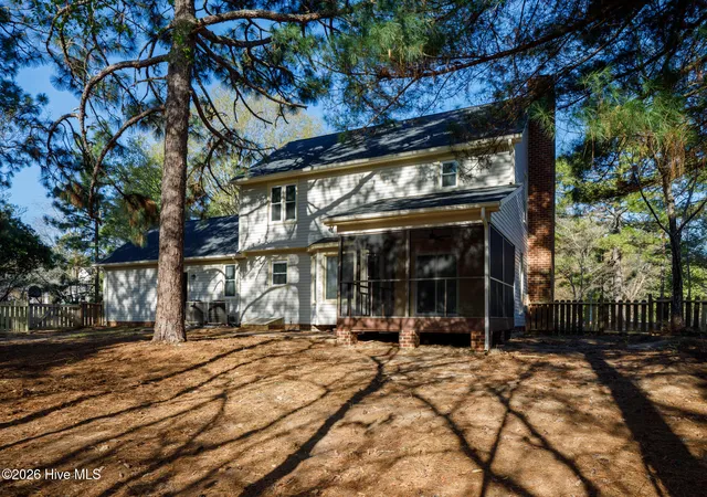 Photo 30 of Single family home for sale at 312 Edinboro Dr, Southern Pines, NC 28387 | MLS# 100562140 | Listing updated on 2026-08-25