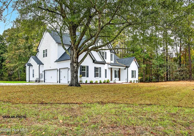 Photo 1 of Single family home for sale at 136 Woodford Dr #Lot 201, Jacksonville, NC 28540 | MLS# 100585163 | Listing updated on 2026-09-22