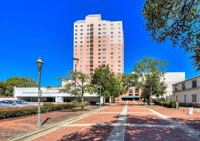 2nd image of 1 7th St #1404, Augusta, GA 30901 | MLS# 100599547