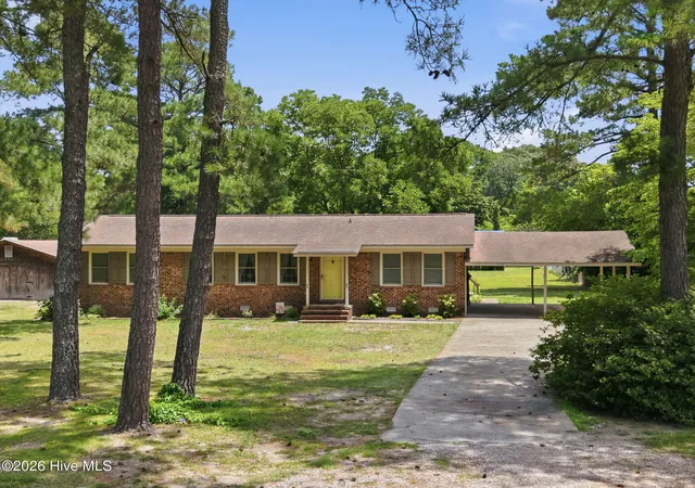 Homes for sale in Washington, NC | 1156 S Asbury Church Rd, Washington, NC 27889 | MLS# 100587134