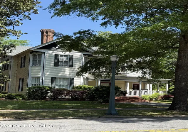 Photo 3 of Single family home for sale at 801 N Main St, Tarboro, NC 27886 | MLS# 100569647 | Listing updated on 2026-08-18