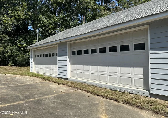 Photo 4 of Single family home for sale at 1011 Parkside Dr NW, Wilson, NC 27896 | MLS# 100600193 | Listing updated on 2026-08-31