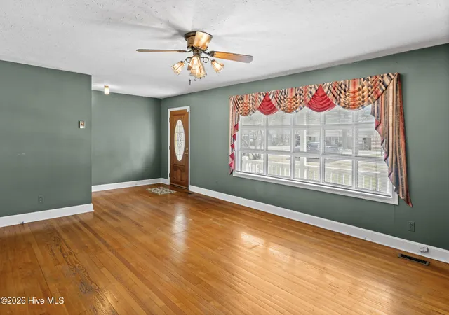 Homes for sale in Mount Olive, NC | 129 Pineland Ave, Mount Olive, NC 28365 | MLS# 100560784