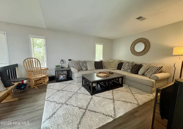 Photo 4 of Single family home for sale at 12800 Woodbridge Dr, Laurinburg, NC 28352 | MLS# 100596320 | Listing updated on 2026-08-18