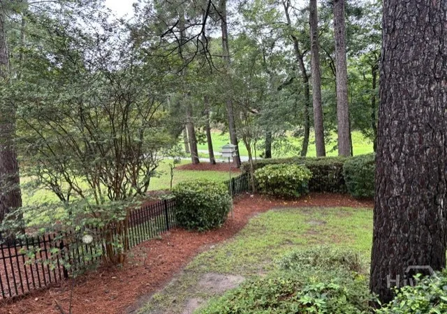 Photo 3 of Single family home for sale at 5 Hickory Grv Way, Savannah, GA 31405 | MLS# SA358825 | Listing updated on 2026-09-14