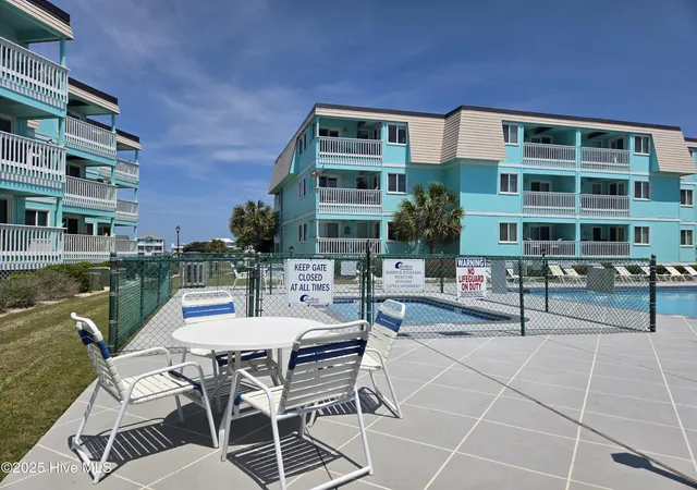 4th image of 301 Commerce Wy E, Atlantic Beach, NC 28512