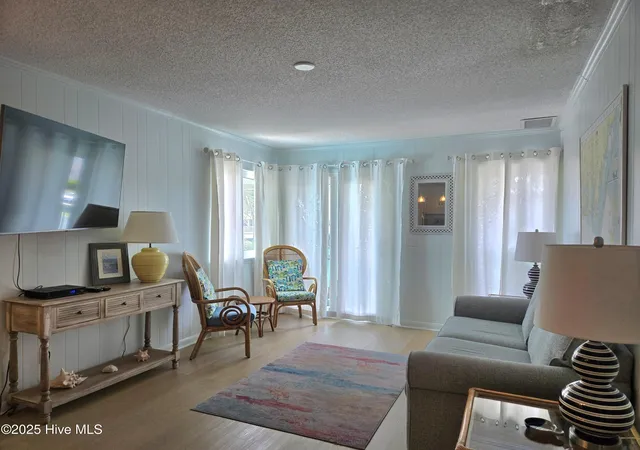 5th image of 301 Commerce Wy E, Atlantic Beach, NC 28512
