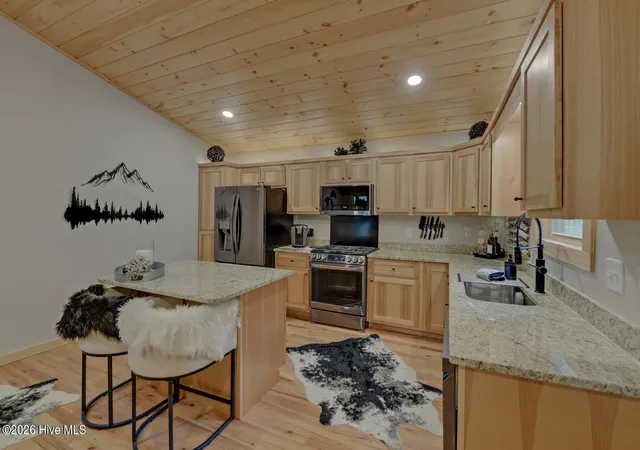 Photo 5 of Single family home for sale at 95 Deer Valley Ln, Murphy, NC 28906 | MLS# 100589152 | Listing updated on 2026-08-18