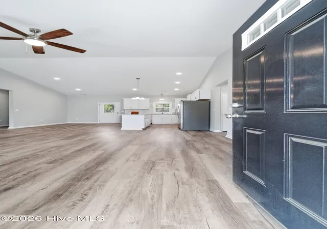 Photo 2 of Single family home for sale at 1992 Catherine Lake Rd, Richlands, NC 28574 | MLS# 100562005 | Listing updated on 2026-08-19