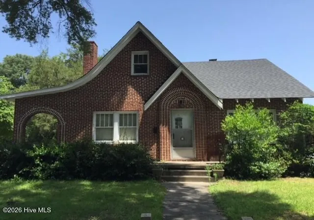 Photo 1 of Single family home for sale at 913 E Mulberry St, Goldsboro, NC 27530 | MLS# 100589504 | Listing updated on 2026-08-18
