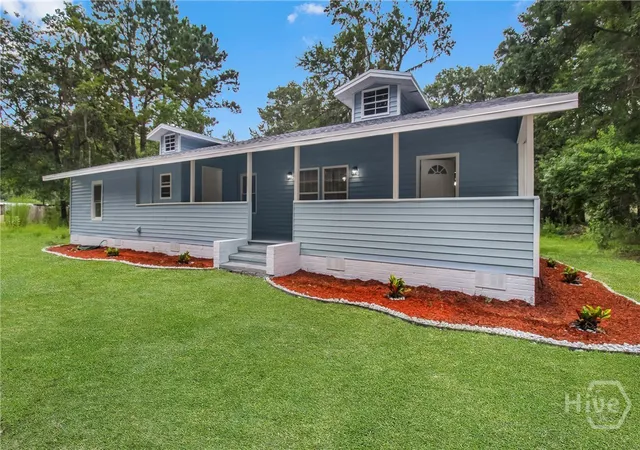 Manufactured home for sale at 123 2nd Avenue, Midway, GA 31320 | MLS# SA362258