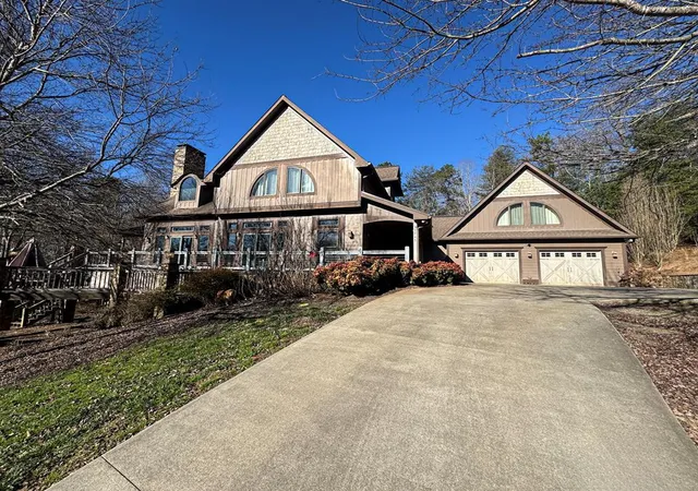 Photo 1 of Single family home for sale at 115 Dawsons Ln, Murphy, NC 28906 | MLS# 100593587 | Listing updated on 2026-08-18