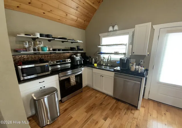 Photo 4 of Single family home for sale at 131 Lazy Bear Trl, Andrews, NC 28901 | MLS# 100593989 | Listing updated on 2026-10-08