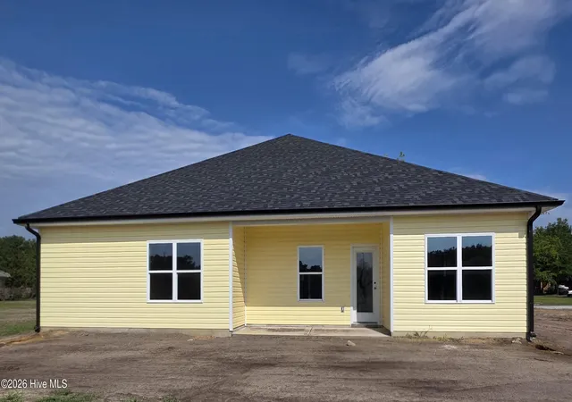 Photo 4 of Single family home for sale at 405 S Carey St #Lot 68, La Grange, NC 28551 | MLS# 100567024 | Listing updated on 2026-09-20